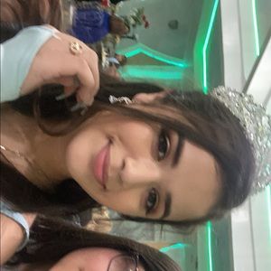 Meet your Posher, Yaksire